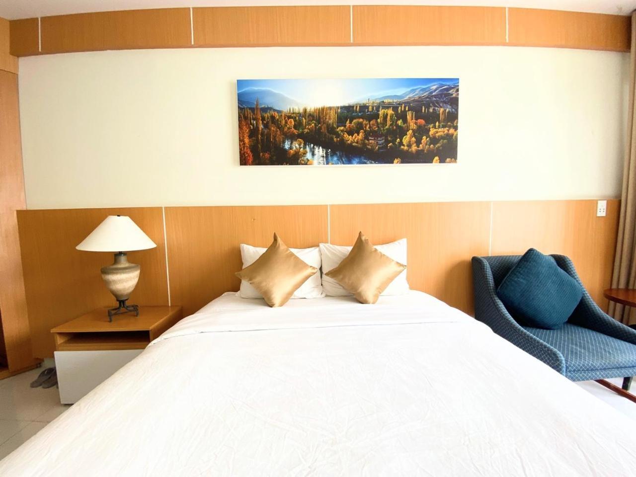 Conson Hotel Chi Khu Co Ong Eksteriør bilde