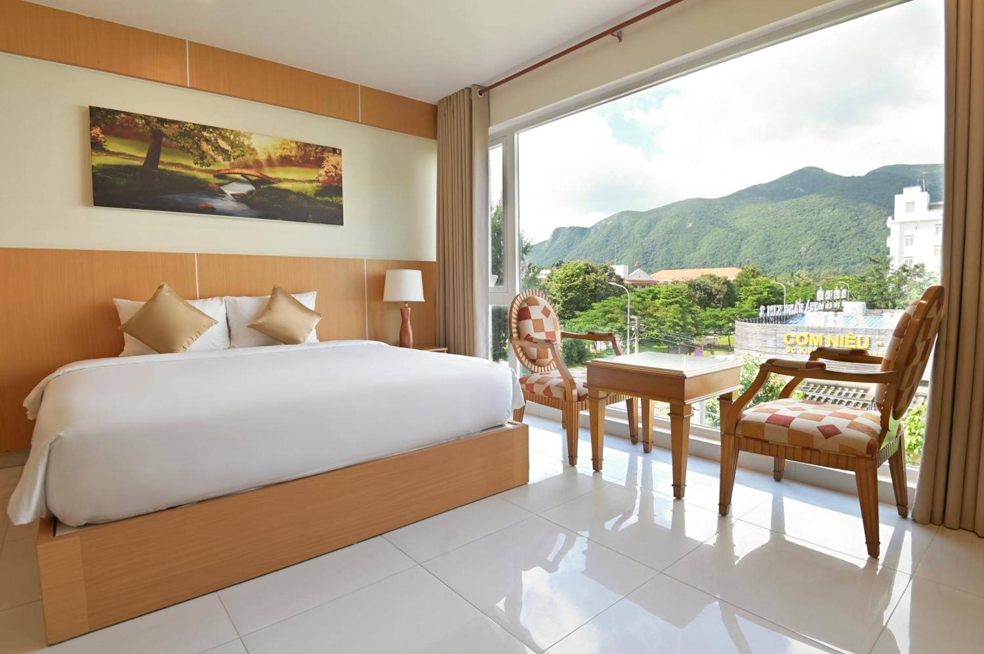 Conson Hotel Chi Khu Co Ong Eksteriør bilde